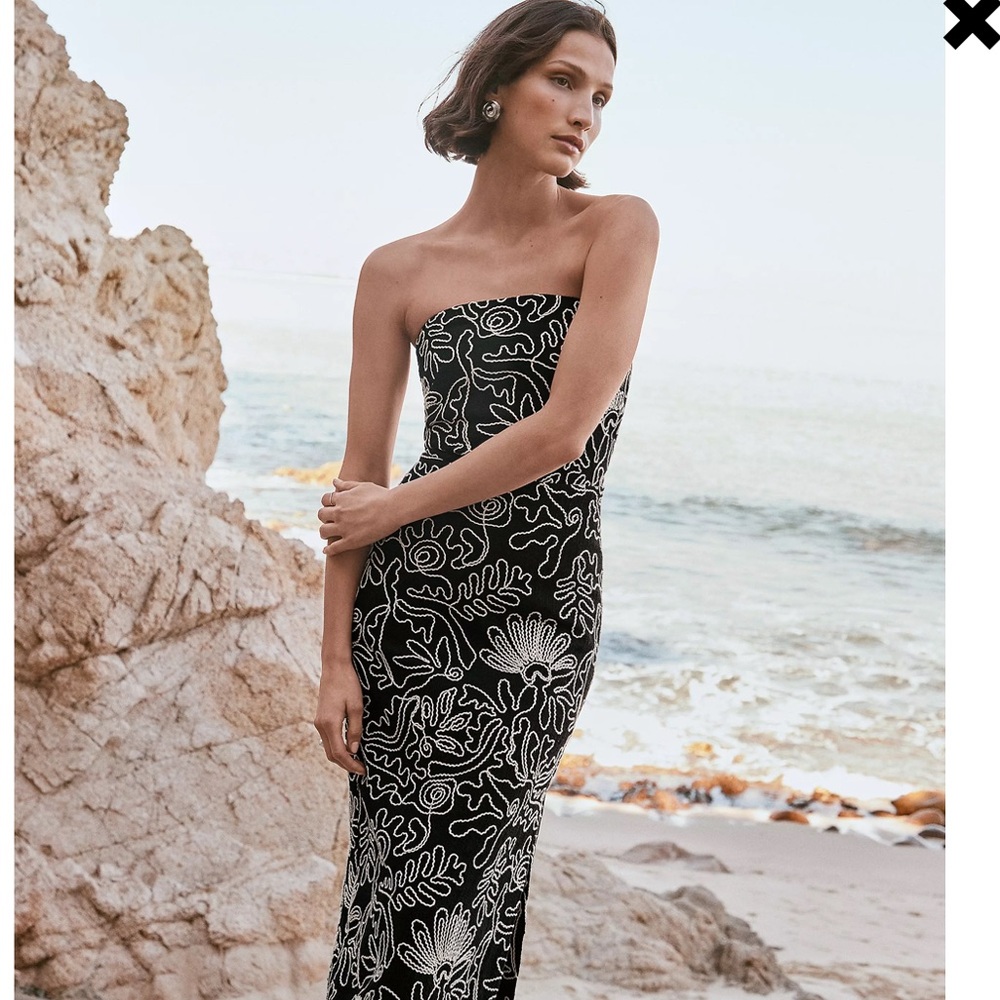 Elegant Black and White Strapless Dress- loft NWT